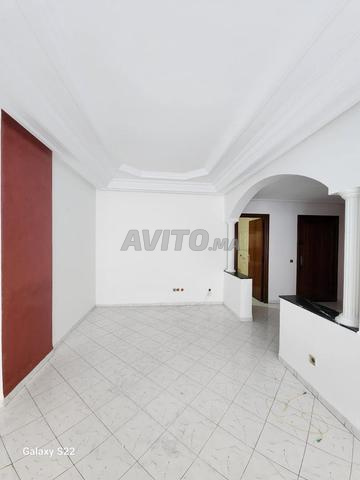 شقة فارغة 61م2 في بورغون أوست بالقرب من موبيليا