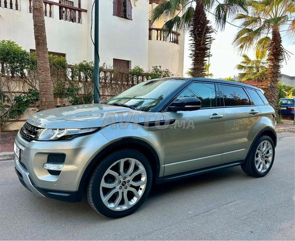 لاند روفر إيفوك 2012 في الرباط