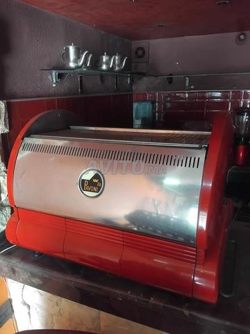 ماكينة Pavoni لعصر القهوة