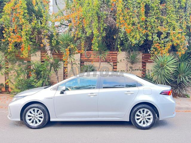 تويوتا كورولا هايبرد 2020 - 2