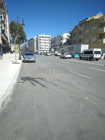 محل تجاري للبيع في شارع مولاي رشيد