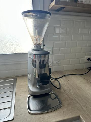 Moulin à café pro Mazzer Super Jolly