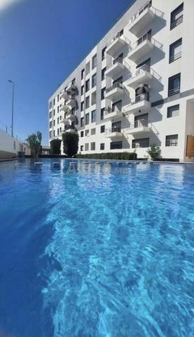 شقة للإيجار في بوزنيقة