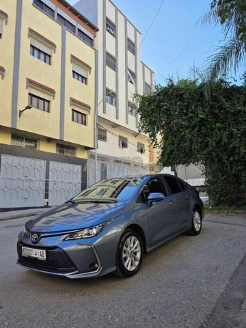 تويوتا كورولا برستيج هايبرد 1er🖐🏽 2024 طنجة - 2