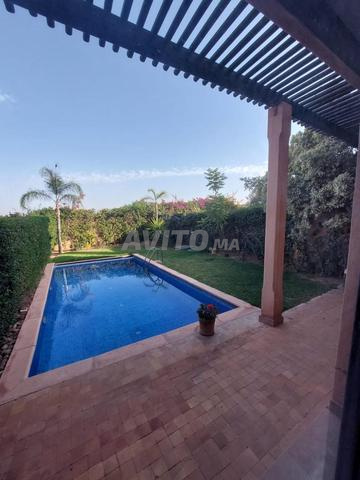 فيلا فاخرة للبيع