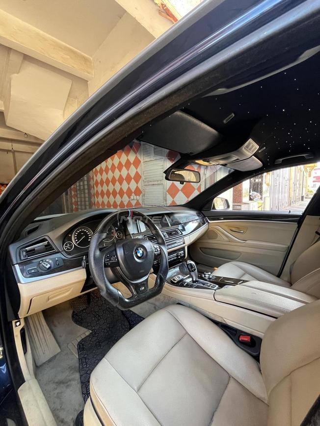 BMW Série 5 Diesel Automatique 2013 à Casablanca