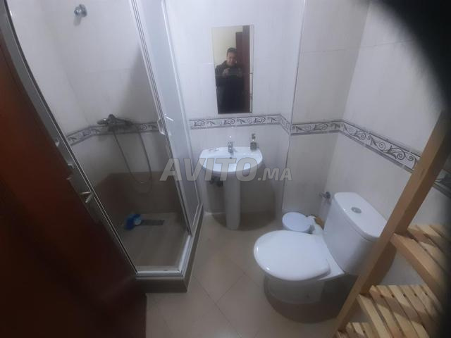 شقة مفروشة 3 غرف صالون 130م2 للإيجار وسط المدينة