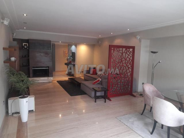 شقة HS مفروشة 3 غرف صالون بلكونة 170م2 للإيجار بالمير