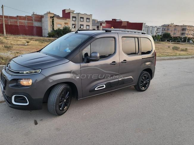 سوق أربعاء الغرب 