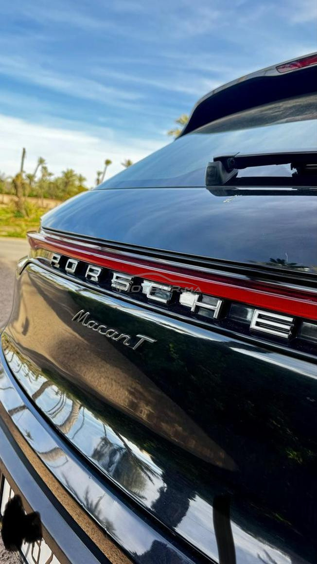 porche macan T 