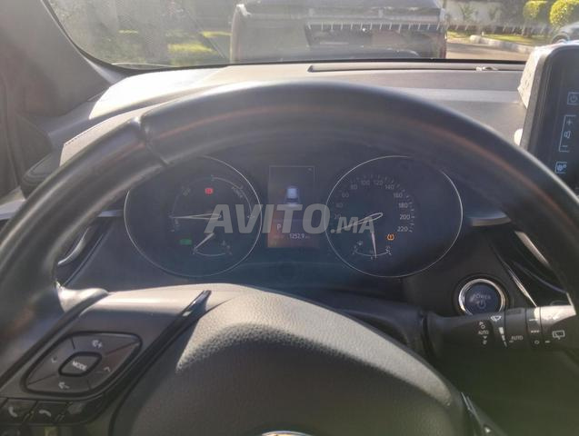 Toyota C-HR Hybride Automatique 2019 à Casablanca