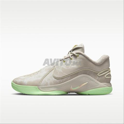 Nike LeBron XX|I 'Dunkman' Light Bone 👟 Taille 43