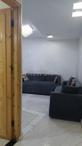 ستوديو مفروش الطابق الثالث 4000 درهم