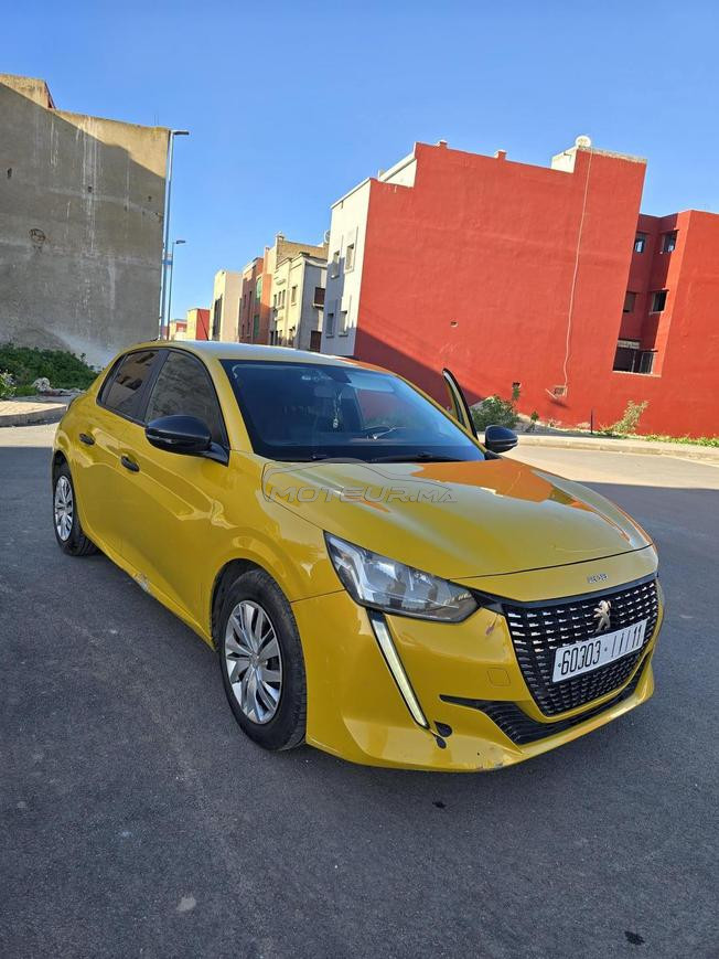 mon voiture a vendre 208 model 2021