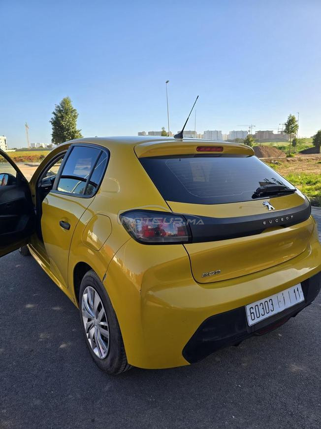 mon voiture a vendre 208 model 2021