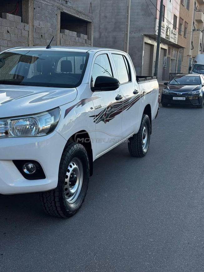 tayota hilux