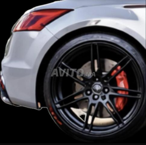 Audi TT Essence Automatique 2011 à Casablanca