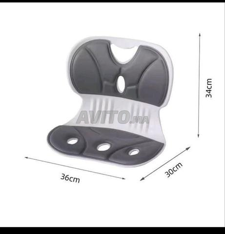 مقعد طبي مع دعم الفقرات القطنية راحة ووضعية صحيحة. - 2