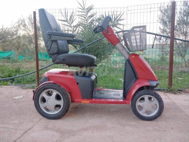 كرسي متحرك كهربائي للمعاقين