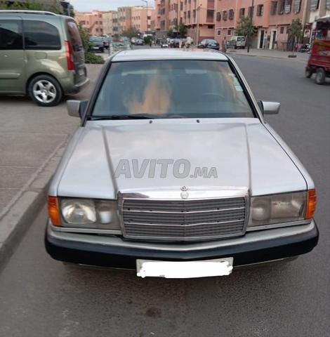Mercedes 190 modèle 1992 Douina 2008