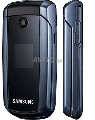 Samsung Sgh J400 Bleu Comme Neuf - 2