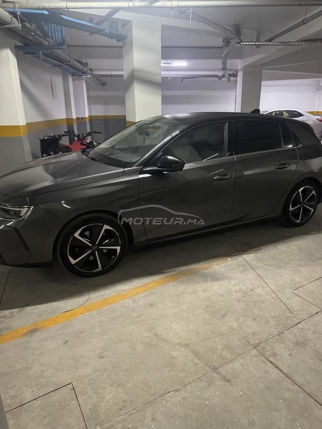 opel astra elegance 2023  très bonne etat
