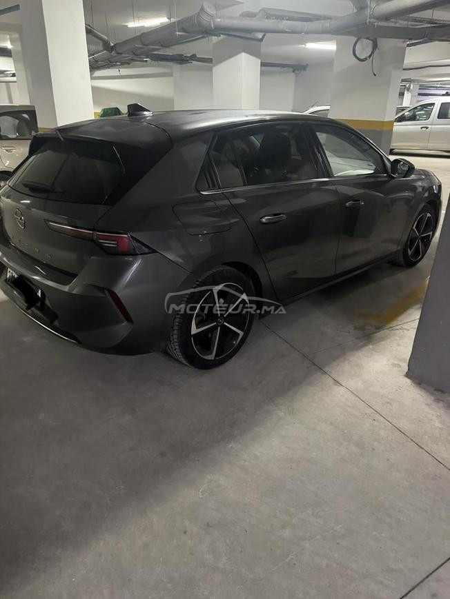 opel astra elegance 2023  très bonne etat