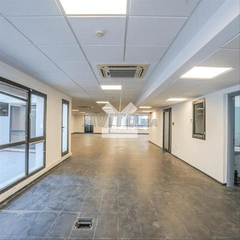 167418-مكتب للإيجار بـ 64000 درهم في كوتييه - 2