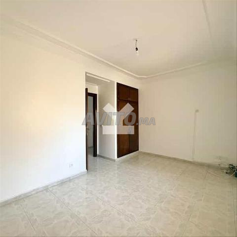 148441-شقة للإيجار بـ 12000 درهم في كوتييه - 2