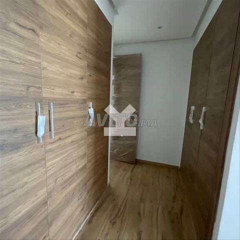 46124-شقة للإيجار بـ 12000 درهم في بوزجور - 2