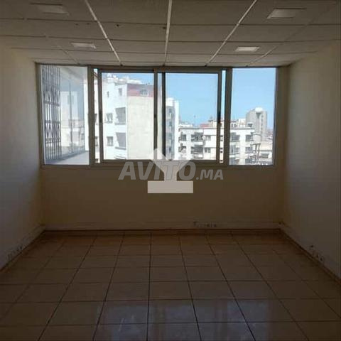 107793-مكتب للإيجار بـ 11500 درهم في فونسيير - 2