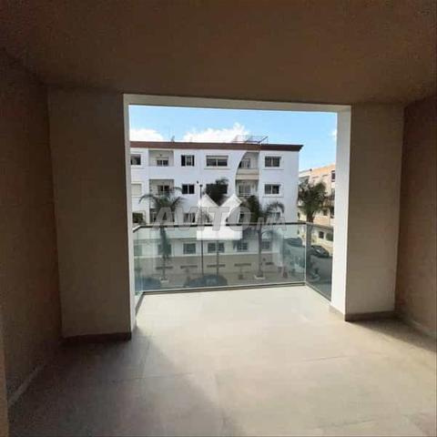 87783-Appt à louer à 17000DH à Dar Essalam - 2