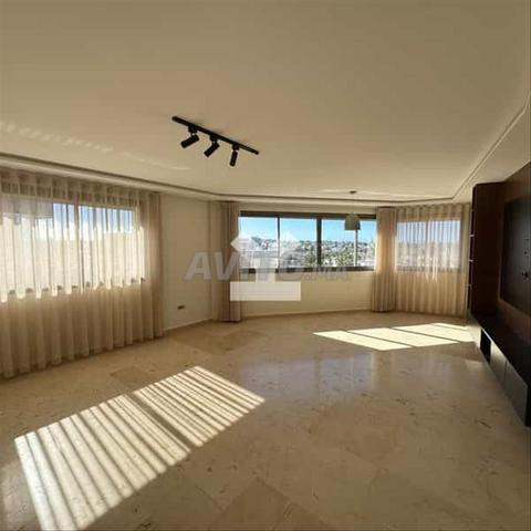 158302-Appt à louer à 11000DH à Bourgogne (Anfa)