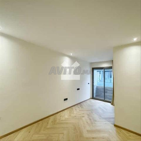 158302-Appt à louer à 11000DH à Bourgogne (Anfa) - 2