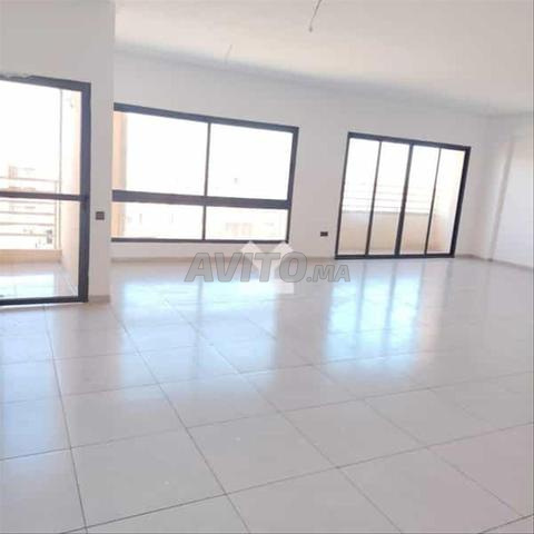 173483-Bureau à louer à 7500DH à M'Hamid