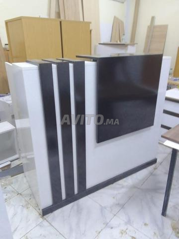 Comptoir/banquette/bureau/chaise/vestiaire/armoire