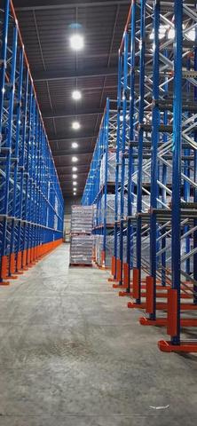 أرفف منصات للتحميل والتفريغ للمستودعات