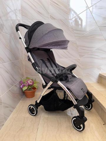 عربة أطفال صغيرة جداً فائقة الصغر miniuno