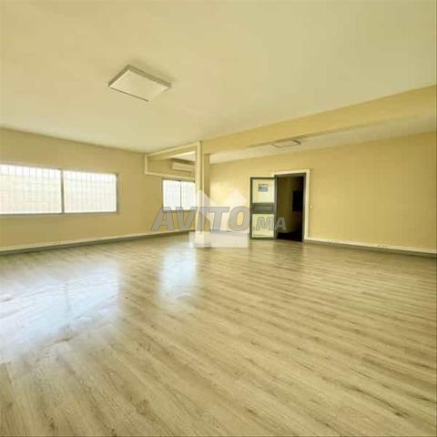 64698-بيع محل في الدار البيضاء هوبيتو من 1525 م²