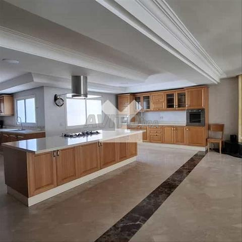 57196-بيع شقة في الدار البيضاء لا جيروند بمساحة 1221 م