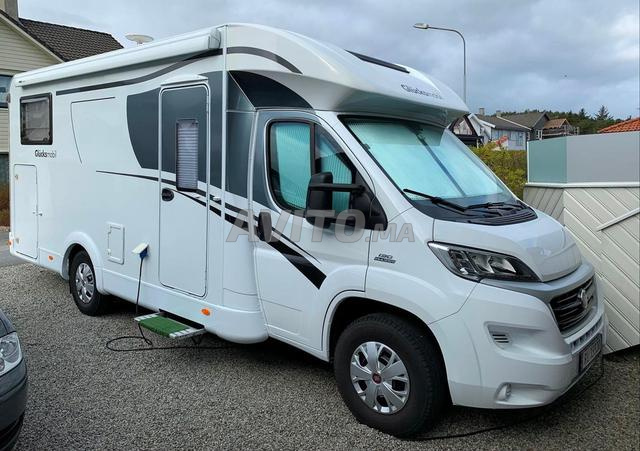 قافلة فيات Dethleffs T6717 B