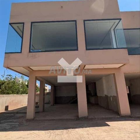 104863-بيع فيلا في مراكش تاركة بمساحة 522 متر مربع