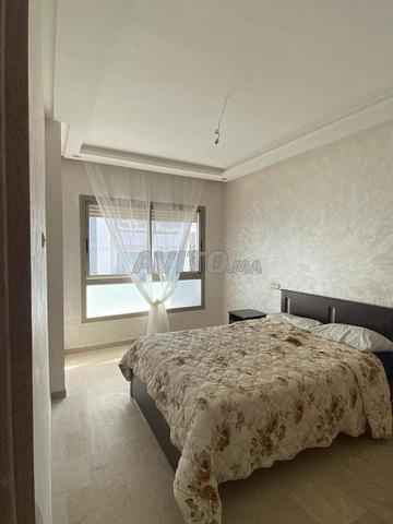 STUDIO MEUBLÉ À LOUER QUARTIER LES HÔPITAUX