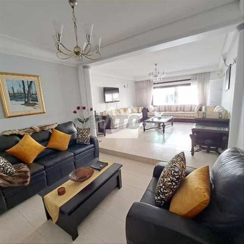 159884-بيع شقة في الدار البيضاء فال فلوري بمساحة 177 م