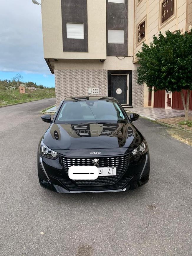 Peugeot 208 Diesel 2023 à Tanger