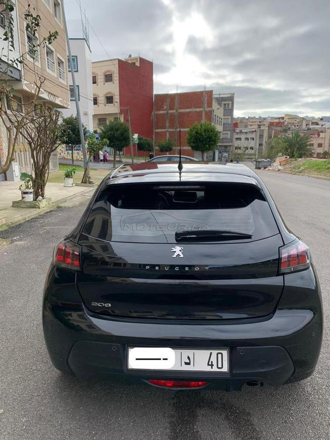 Peugeot 208 Diesel 2023 à Tanger