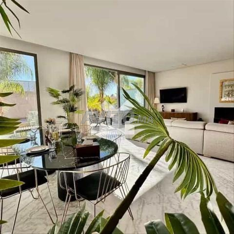 173817-بيع شقة في مراكش طريق فاس بمساحة 147