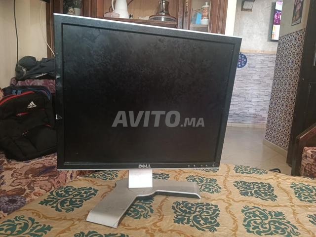 Écran Dell 19 pouces DVI VGA bon état Oulfa