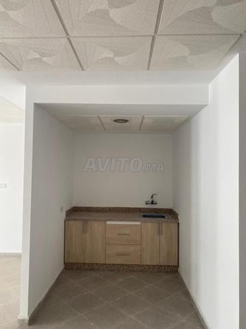 📍 موقع لوحة مكتب 65 متر مربع - المعمورة