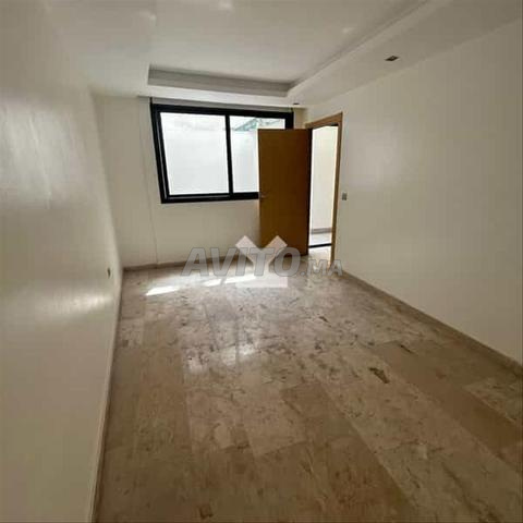 12320-بيع شقة في الدار البيضاء هوبيتو من 70 م²